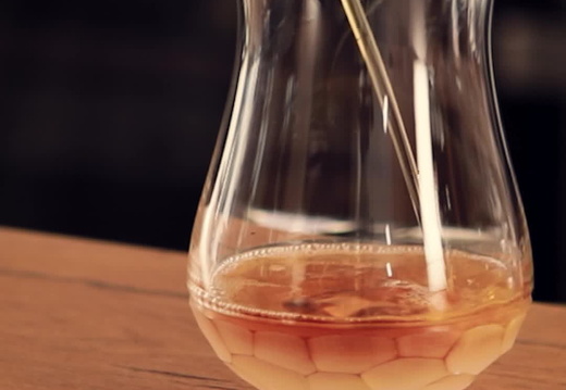 Hamilton-NosingTumbler